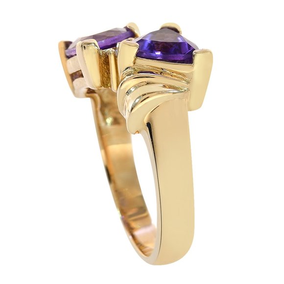 2.00 Ct.tw Amethysts 0.05 Ct.tw Diamond ring - Picture 2 of 4